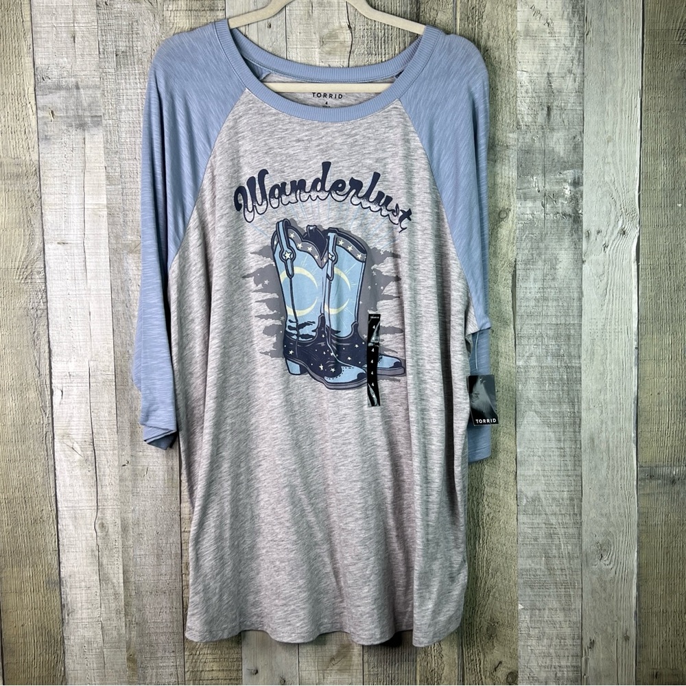 Torrid Size 4(4X)(26) Classic Fit Vintage Slub Raglan T-Shirt Wanderlust Boot